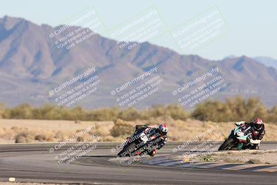 media/Dec-07-2025-CVMA (Sun) [[3e7d2de5dc]]/Race 16-Formula Middleweight/